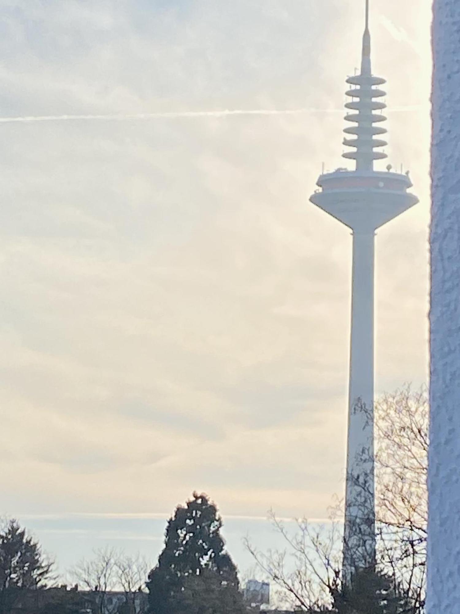Schoenes Erwachen Im Frankfurter Penthouse فرانكفورت المظهر الخارجي الصورة