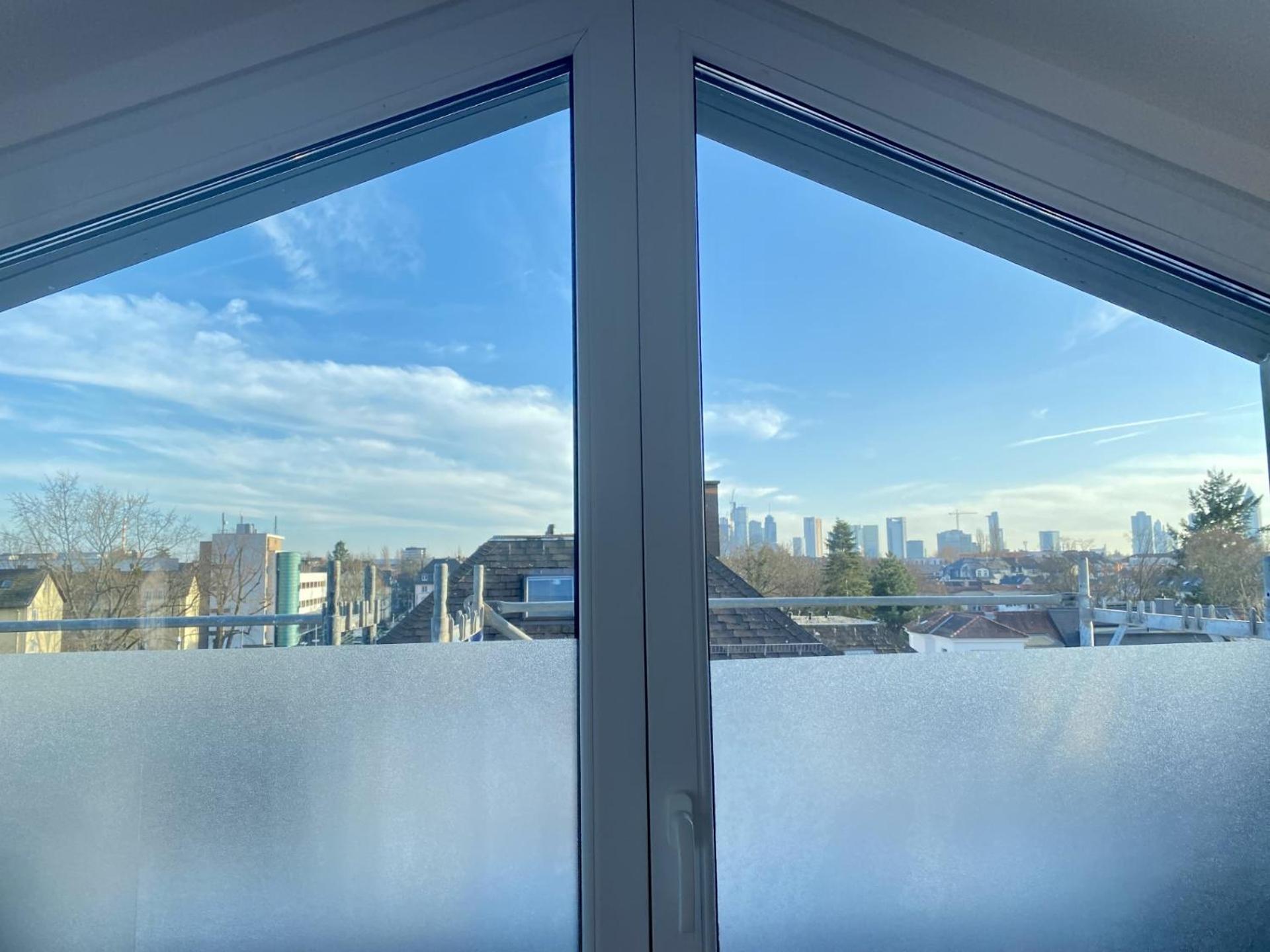 Schoenes Erwachen Im Frankfurter Penthouse فرانكفورت المظهر الخارجي الصورة